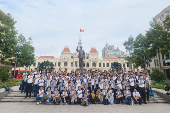 Tham quan Địa đạo Củ Chi trong khuôn khổ Họp mặt Thừa phát lại Việt Nam lần thứ 6