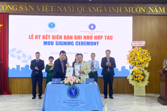 Lễ ký kết biên bản ghi nhớ hợp tác giữa VP Thừa phát lại Sài Gòn và Trường Đại học Luật TP.HCM