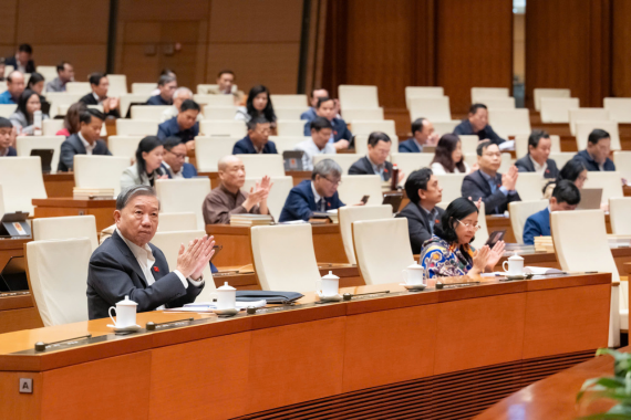 Luật hóa chức danh "Thừa hành viên" (tên gọi mới của Thừa phát lại) trong Luật Thi hành án dân sự 2025